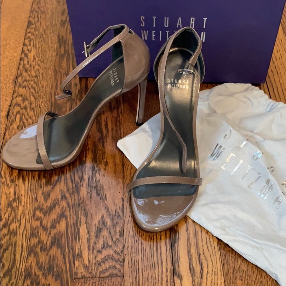 Stuart Weitzman Iconic Nudist Sandal in Taupe